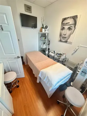 1820 N Corporate Lakes Boulevard Weston FL 33326