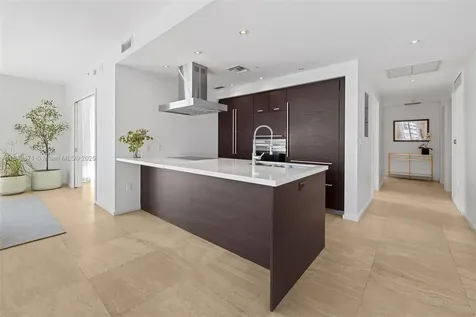 1445 16th Street Miami Beach FL 33139