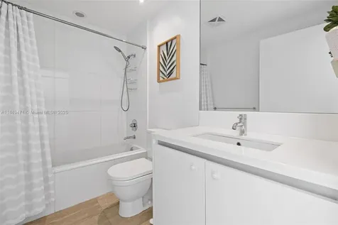 1445 16th Street Miami Beach FL 33139