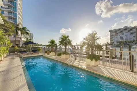 1445 16th Street Miami Beach FL 33139