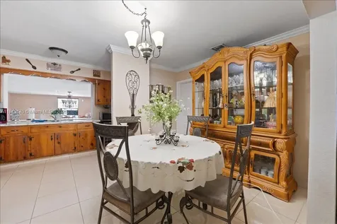 6616 SW 2nd Court Pembroke Pines FL 33023