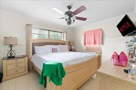 6616 SW 2nd Court Pembroke Pines FL 33023