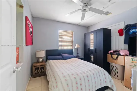 6616 SW 2nd Court Pembroke Pines FL 33023