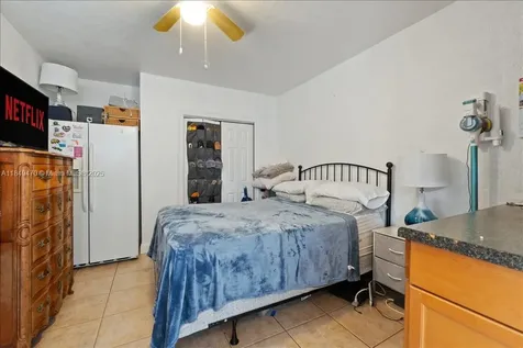 6616 SW 2nd Court Pembroke Pines FL 33023