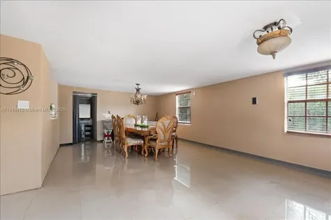 6616 SW 2nd Court Pembroke Pines FL 33023