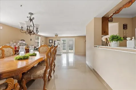6616 SW 2nd Court Pembroke Pines FL 33023