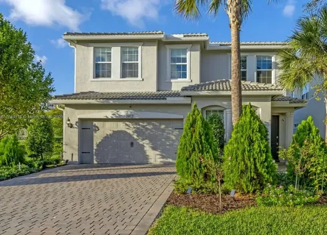3813 Greenway Drive Hollywood FL 33021