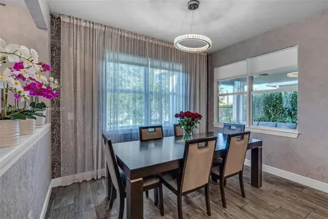 3813 Greenway Drive Hollywood FL 33021