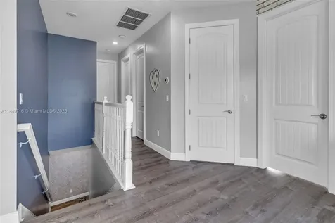 3813 Greenway Drive Hollywood FL 33021