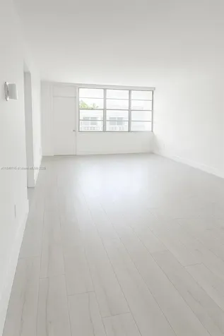 2016 Bay Drive Miami Beach FL 33141