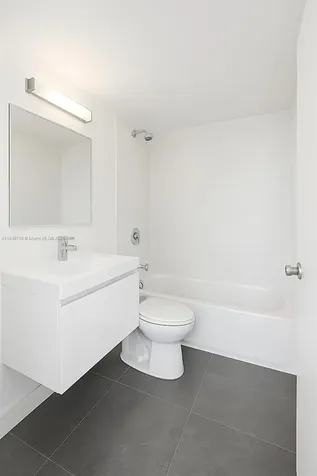 2016 Bay Drive Miami Beach FL 33141