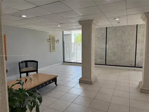 2016 Bay Drive Miami Beach FL 33141