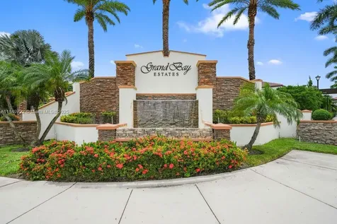 10016 NW 89th Terrace Doral FL 33178
