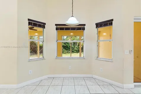12920 SW 220th Terrace Miami FL 33170