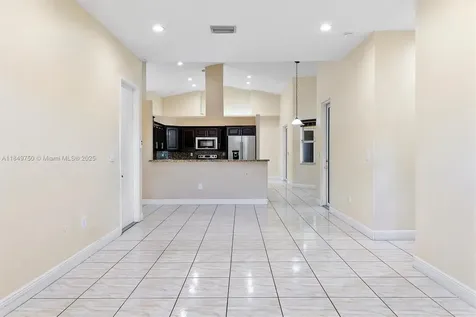 12920 SW 220th Terrace Miami FL 33170