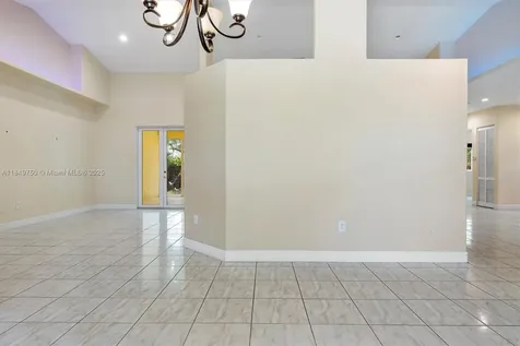12920 SW 220th Terrace Miami FL 33170