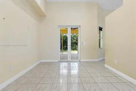12920 SW 220th Terrace Miami FL 33170