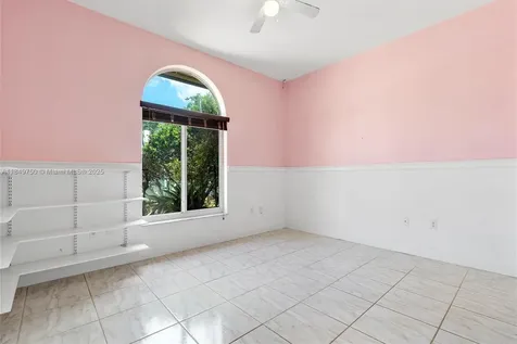12920 SW 220th Terrace Miami FL 33170