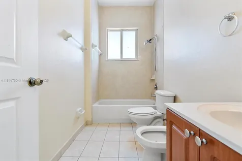 12920 SW 220th Terrace Miami FL 33170