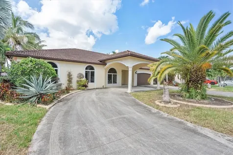12920 SW 220th Terrace Miami FL 33170