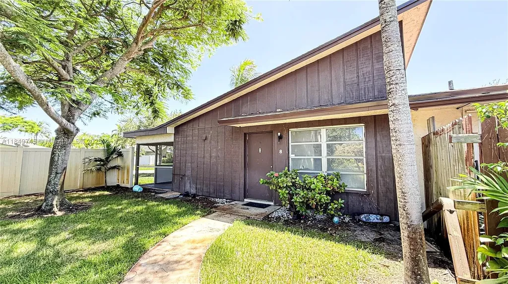 3200 NW 5th Terrace Pompano Beach FL 33064