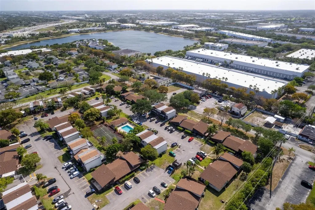 3200 NW 5th Terrace Pompano Beach FL 33064