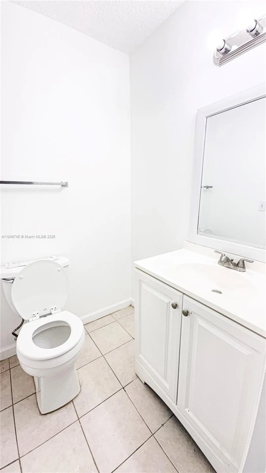 3200 NW 5th Terrace Pompano Beach FL 33064