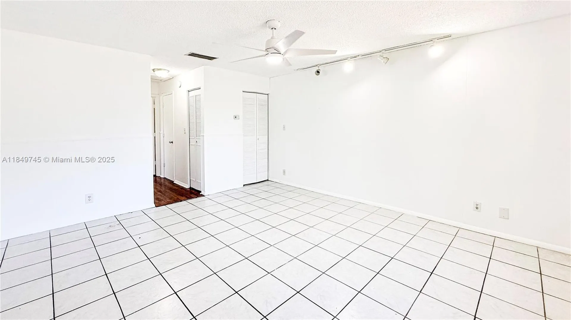 3200 NW 5th Terrace Pompano Beach FL 33064