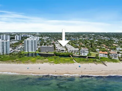 1784 Bay Drive Pompano Beach FL 33062