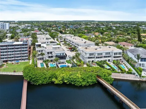 1784 Bay Drive Pompano Beach FL 33062