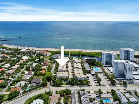 1784 Bay Drive Pompano Beach FL 33062