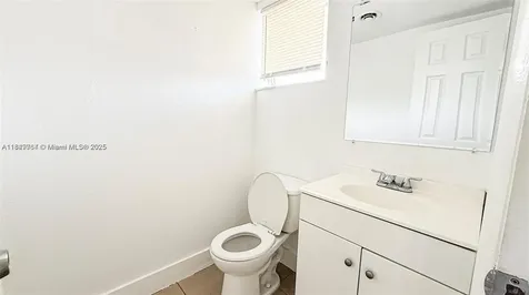 1450 NE 191st Street Miami FL 33179