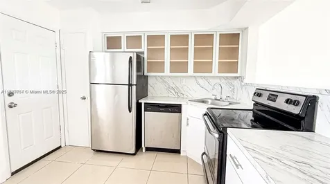 1450 NE 191st Street Miami FL 33179