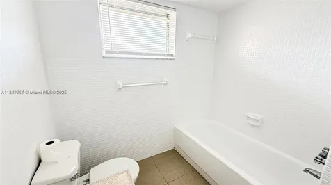 1450 NE 191st Street Miami FL 33179