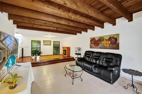10476 SW 52nd Street Cooper City FL 33328