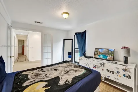 10476 SW 52nd Street Cooper City FL 33328