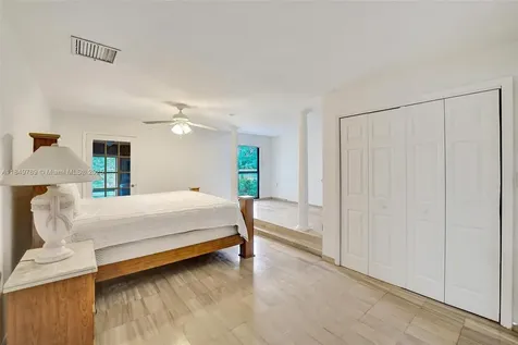10476 SW 52nd Street Cooper City FL 33328