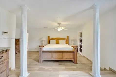 10476 SW 52nd Street Cooper City FL 33328