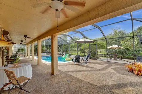 10476 SW 52nd Street Cooper City FL 33328