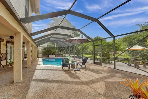 10476 SW 52nd Street Cooper City FL 33328