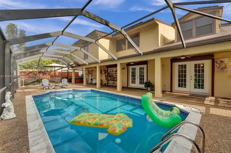 10476 SW 52nd Street Cooper City FL 33328