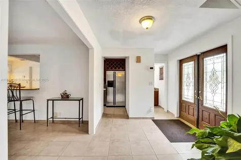 10476 SW 52nd Street Cooper City FL 33328