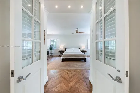 11055 Girasol Avenue Coral Gables FL 33156