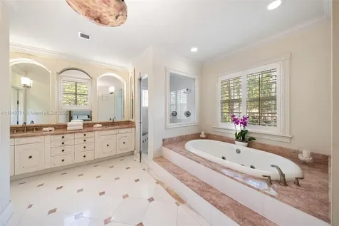 11055 Girasol Avenue Coral Gables FL 33156