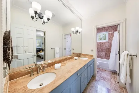 11055 Girasol Avenue Coral Gables FL 33156