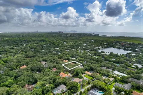 11055 Girasol Avenue Coral Gables FL 33156