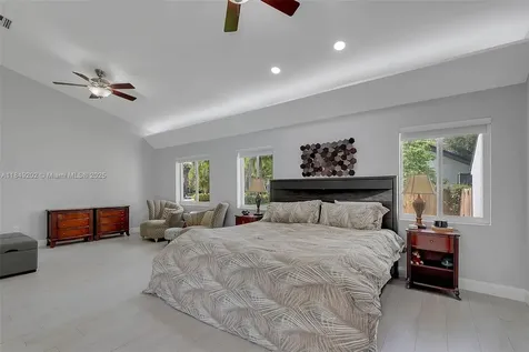 10651 SW 76th Avenue Pinecrest FL 33156