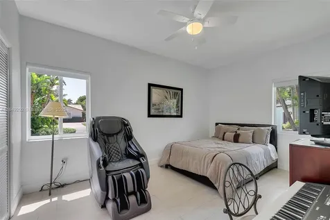 10651 SW 76th Avenue Pinecrest FL 33156