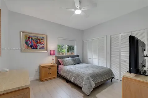 10651 SW 76th Avenue Pinecrest FL 33156
