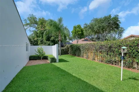 10651 SW 76th Avenue Pinecrest FL 33156